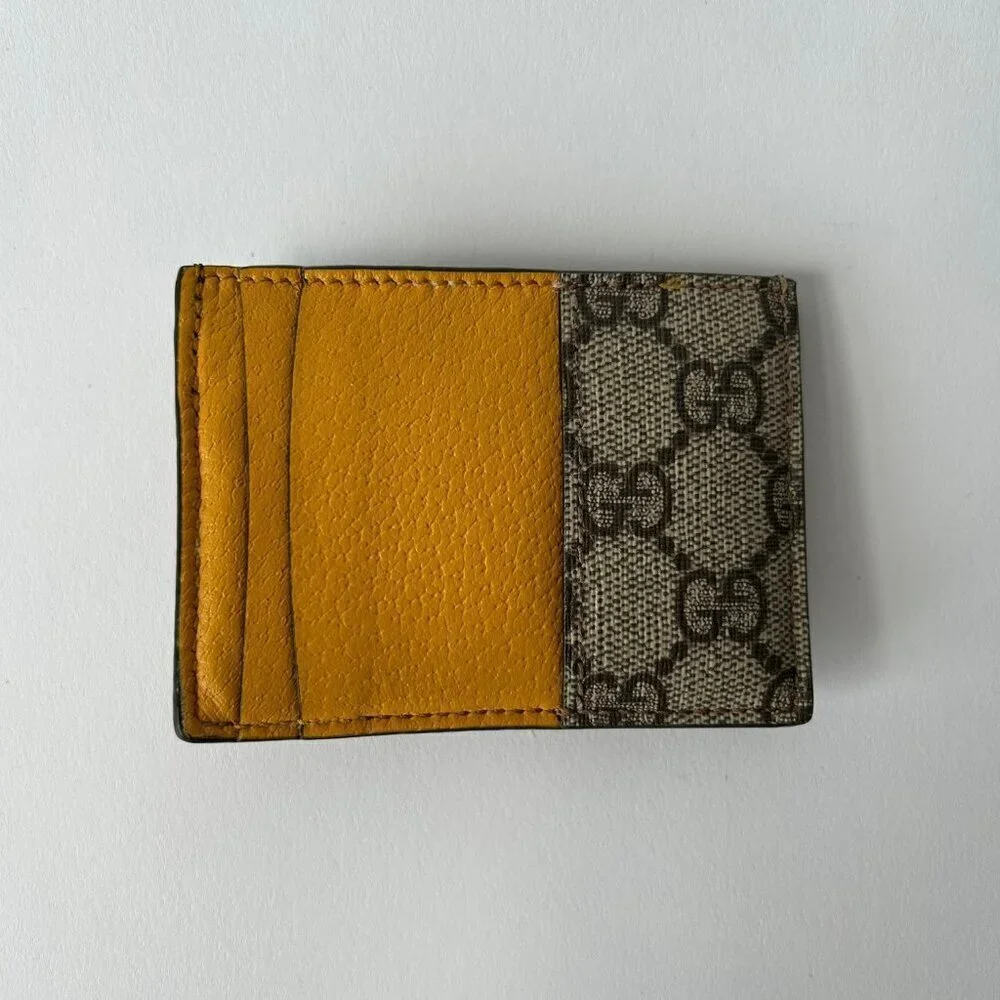GUCCI SIGNATURE NEO VINTAGE GG SUPREME CARD HOLDER WALLET